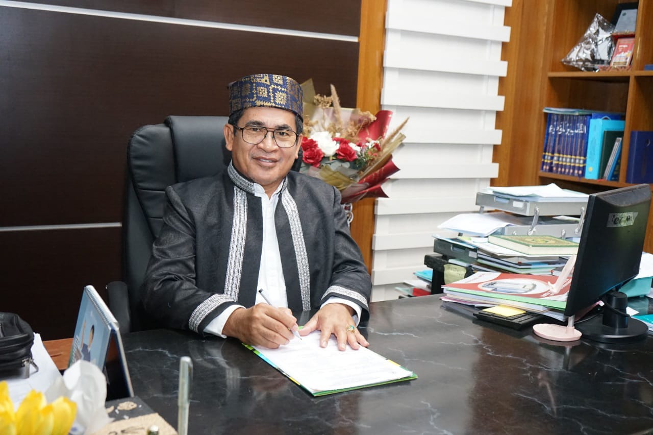 Rektor IAIN Ternate Prof Radjiman Ismail Minta Dosen Support Mahasiswa pada Setiap Kegiatan Non Akademik