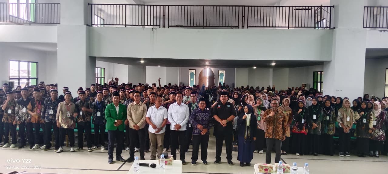 BNNP Maluku Utara dan Densus 88 Anti Teror Mabes Polri Edukasi Mahasiswa Baru IAIN Ternate Soal Narkoba dan Paham IRET