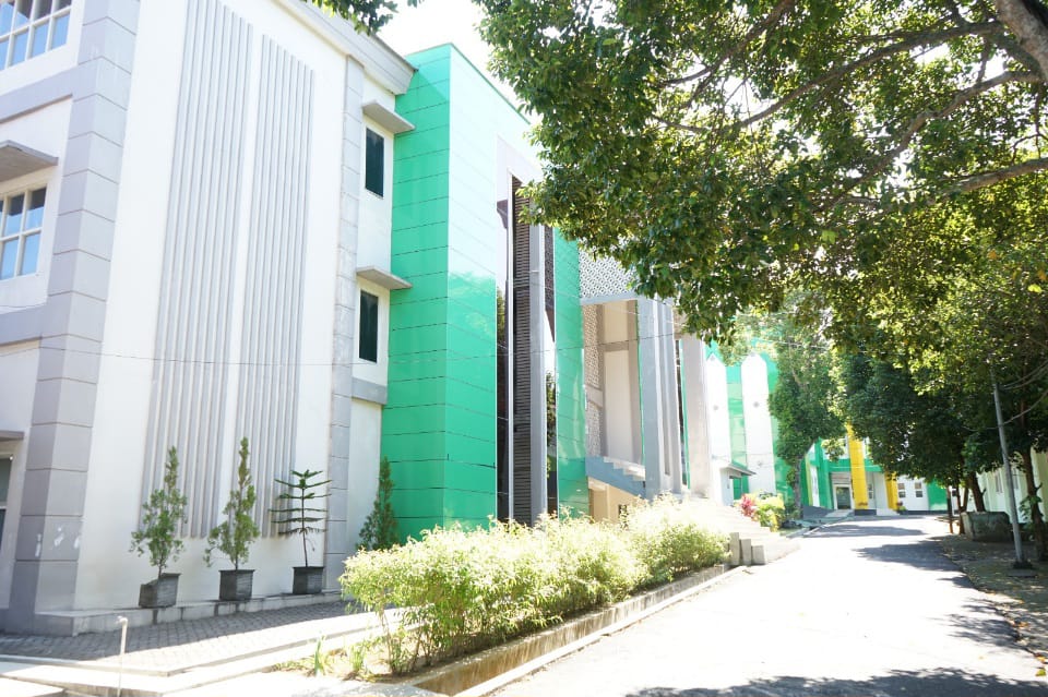 Mahasiswa FEBI IAIN Ternate Diimbau Bijak Bermedia Sosial dan Menjaga Etika Berpakaian dan Pergaulan